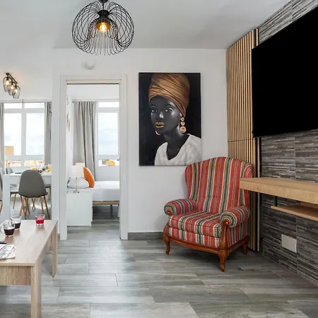 Sunstay Isabel Loft דירה טורמולינוס