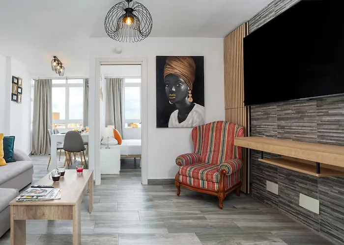 Sunstay Isabel Loft Апартаменты Торремолинос